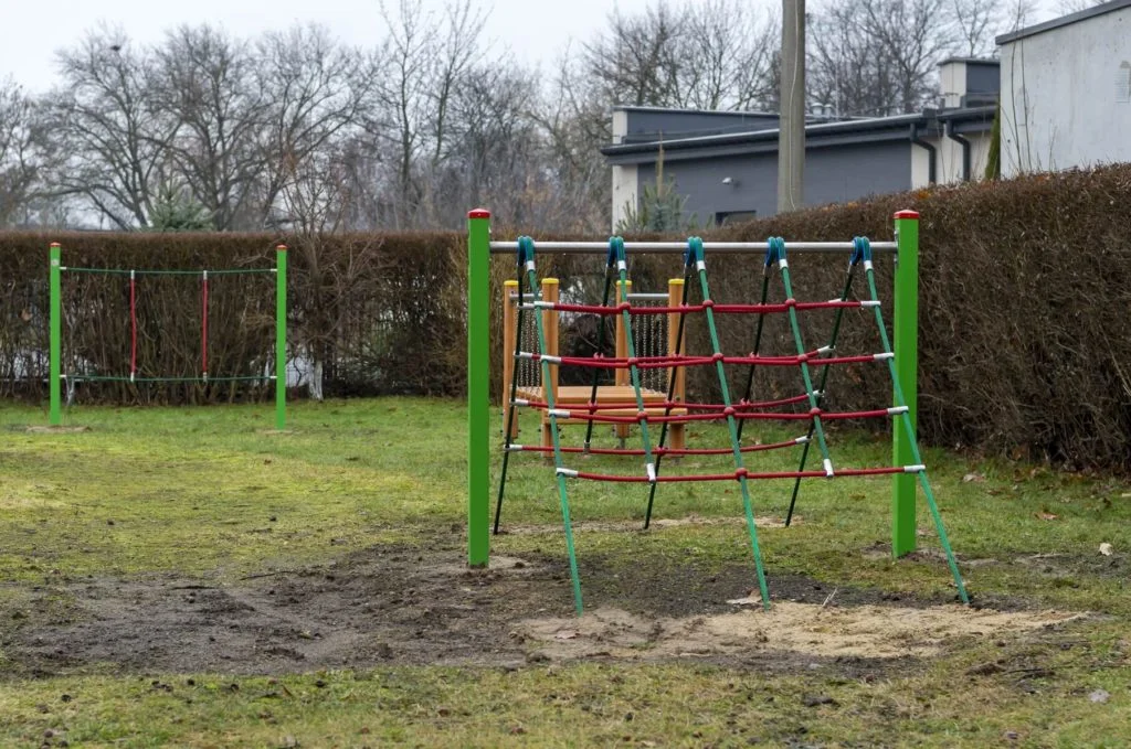 Plac zabaw przy miechowickim przedszkolu już gotowy
