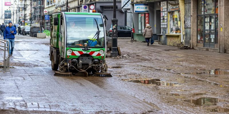 Rewitalizacja ulicy Dworcowej trwa w najlepsze. Jakie prace już zrealizowano?
