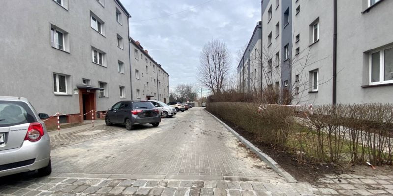 Zakończono przebudowę ulicy bocznej Woźniaka w Bytomiu