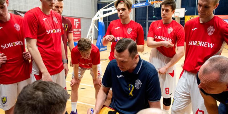 Pierwsze zwycięstwo bytomskich koszykarzy w sezonie