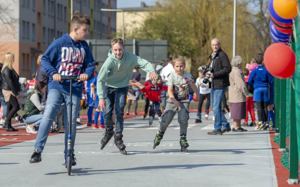 Już możemy korzystać z rolkowiska w Bytomiu
