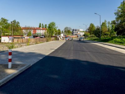 Ruch kołowy ponownie zawitał na ulicę Strzelców Bytomskich II