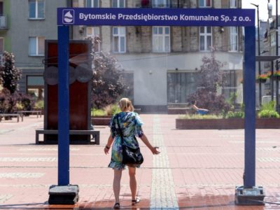 Na upalne dni polecają kurtyny wodne w Bytomiu