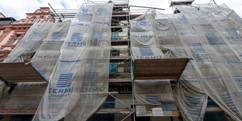 Jak postępują prace na ulicy Dworcowej?