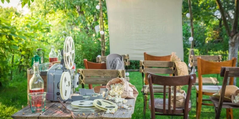 Becekowe kino plenerowe [SIERPIEŃ]