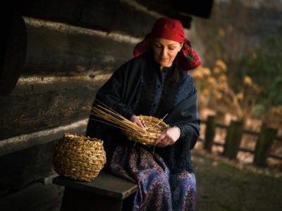 Warsztaty wyplatania słomy w Bytomiu