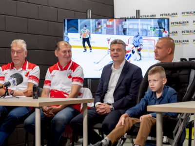 Ruszyła sprzedaż biletów na wrześniowy mecz Artyści kontra TVN24