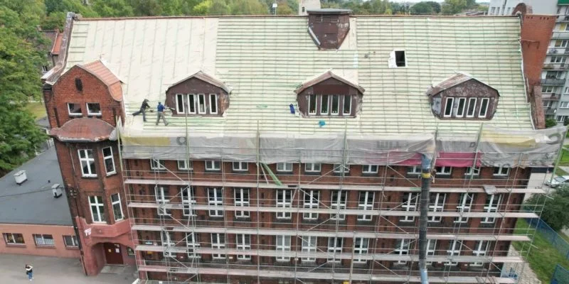 Modernizacja dachu Szkoły Podstawowej nr 6 w Bytomiu