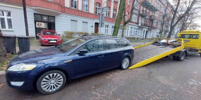 Mistrzowie parkowania w Bytomiu. Ilu kierowców ukarała już Straż Miejska?