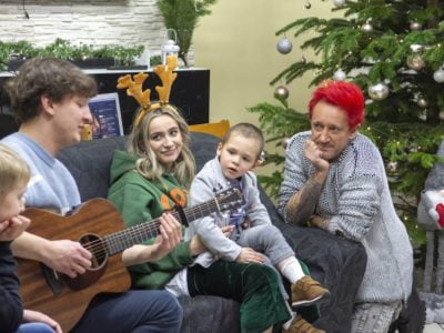 Wokalista zespołu „Ich Troje” odwiedził Dom Dziecka w Bytomiu